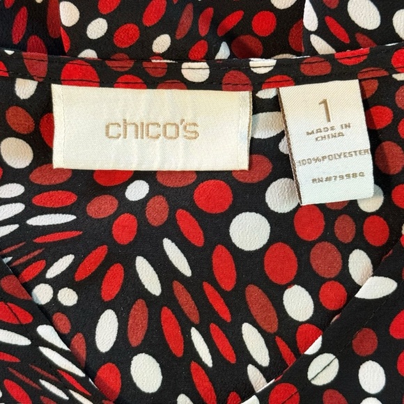 Chico’s Size 1 (Regular 8) Red/Black/White Polyester Polka Dot Sleeveless Blouse - Picture 8 of 9